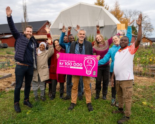 MartinLavikNygaard_MinQudos_DypeRotter_4.jpg_KVI_19843_Foto_Martin_Lavik_Nygaard MartinLavikNygaard_MinQudos_DypeRotter_4.jpg_KVI_19843_Foto_Martin_Lavik_Nygaard