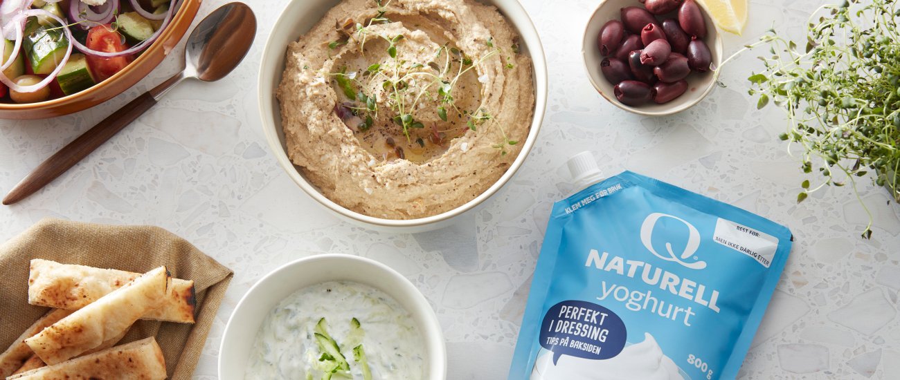 Fløyelsmyk hummus