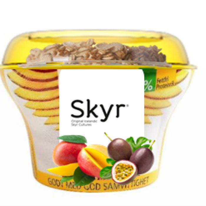 skyr-mango-og-pasjonsfrukt-med-granola-image